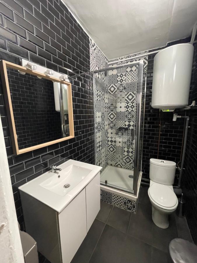 Le Globe Hostal París