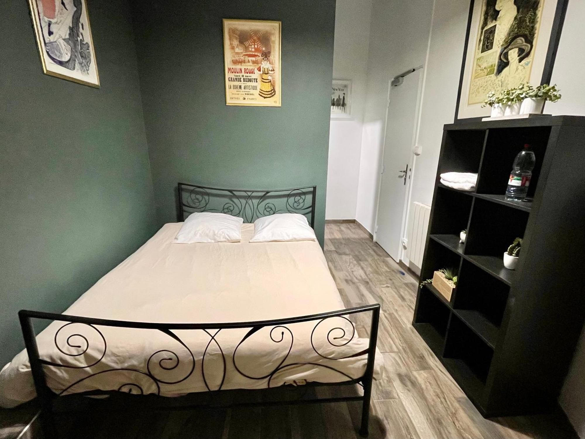 Hostal Le Globe *